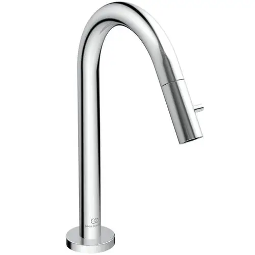 Hochwertiger chromfarbener Standventil von Ideal Standard mit geschwungener Form und seitlichem Bedienknopf, geeignet für moderne Waschbeckeninstallationen.